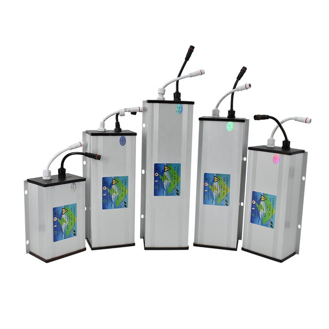 Paquete de batería de fosfato OEM 3,2 v 12,8 v 25,6 v 18/24/30/40/50/60ah Lifepo4 para luz de calle Solar luz de jardín luz de césped