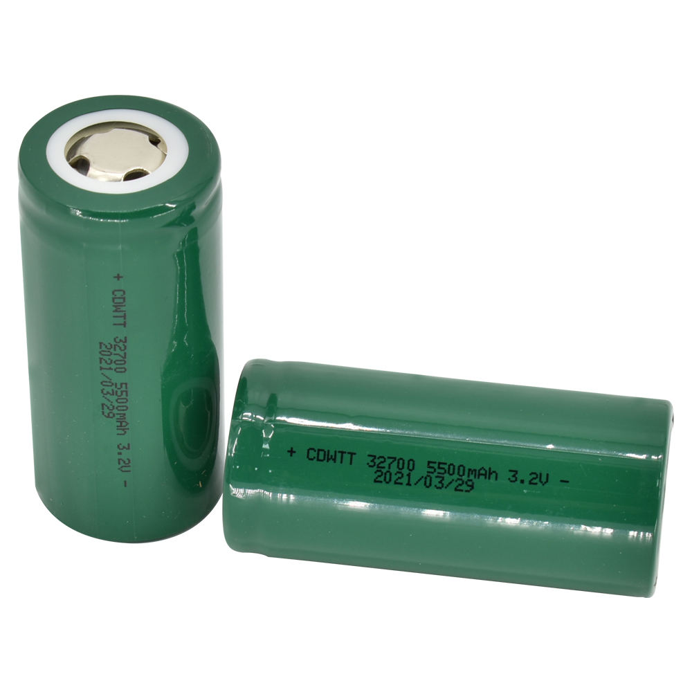 Celda de batería de almacenamiento solar recargable 32700 32650 BMS 3.2v 5500mAh 6ah celdas de batería de litio Lifepo4 Celda de batería