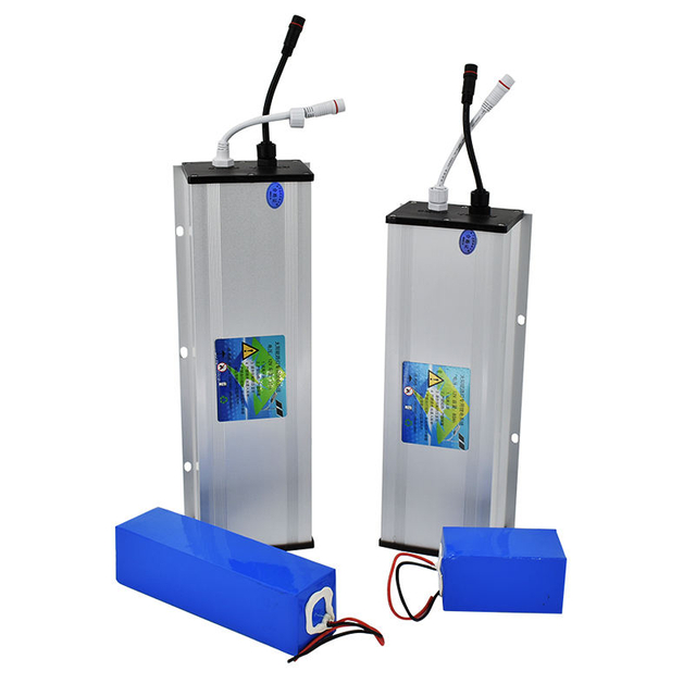 Batería de litio solar impermeable de la farola de la batería 18650 de Shell Bms 24v 50ah de aluminio