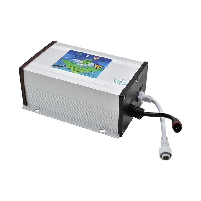 Paquete de batería de litio 18650 Li-Ion Ncm sin mantenimiento 3,7 v 7,4 v 11,1 v 12 v 22,2 v 24 v 20/30/40/50/60/100ah para farola Solar Led de patio exterior